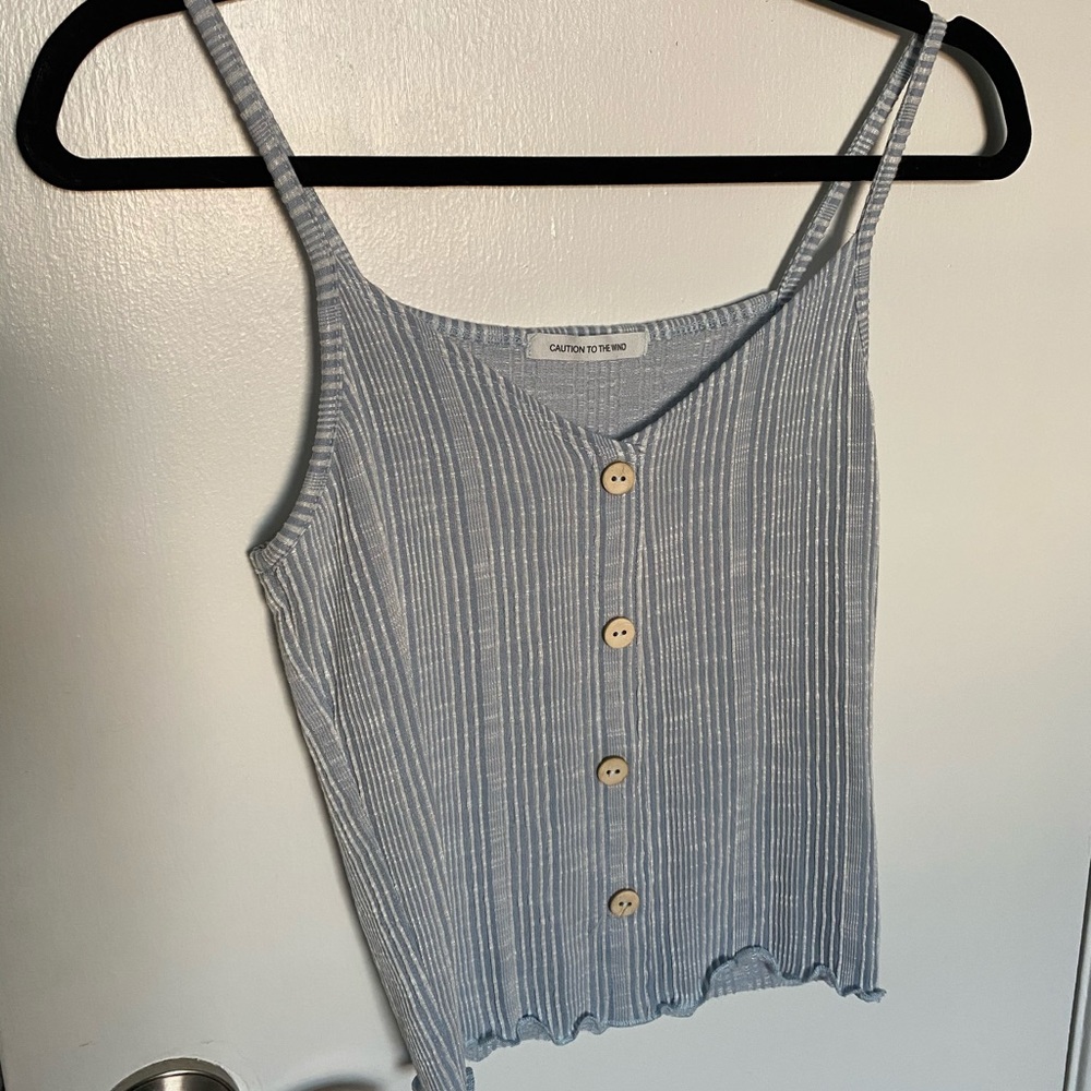 NWOT lettuce edge button up